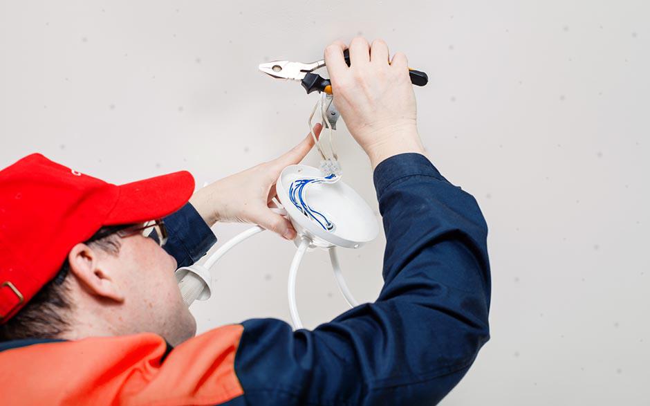 électricien d'urgence Mantes-la-Jolie